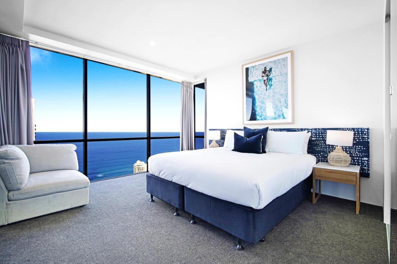 Circle On Cavill Sub Penthouse W/ 4 Bedrooms Gold Coast Exterior photo